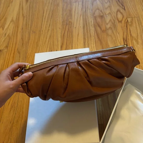 PRICE FIRM Brand new reike nen croissant bag - Picture 1 of 3